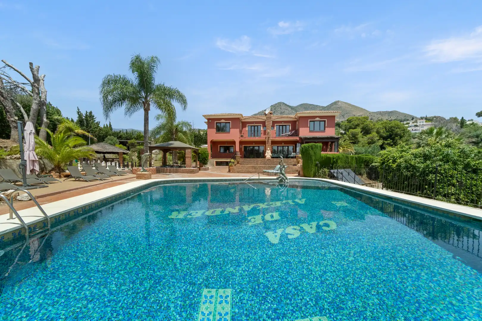 Garden of Houses for sale in Benalmádena  with Air Conditioner, Heating and Private garden