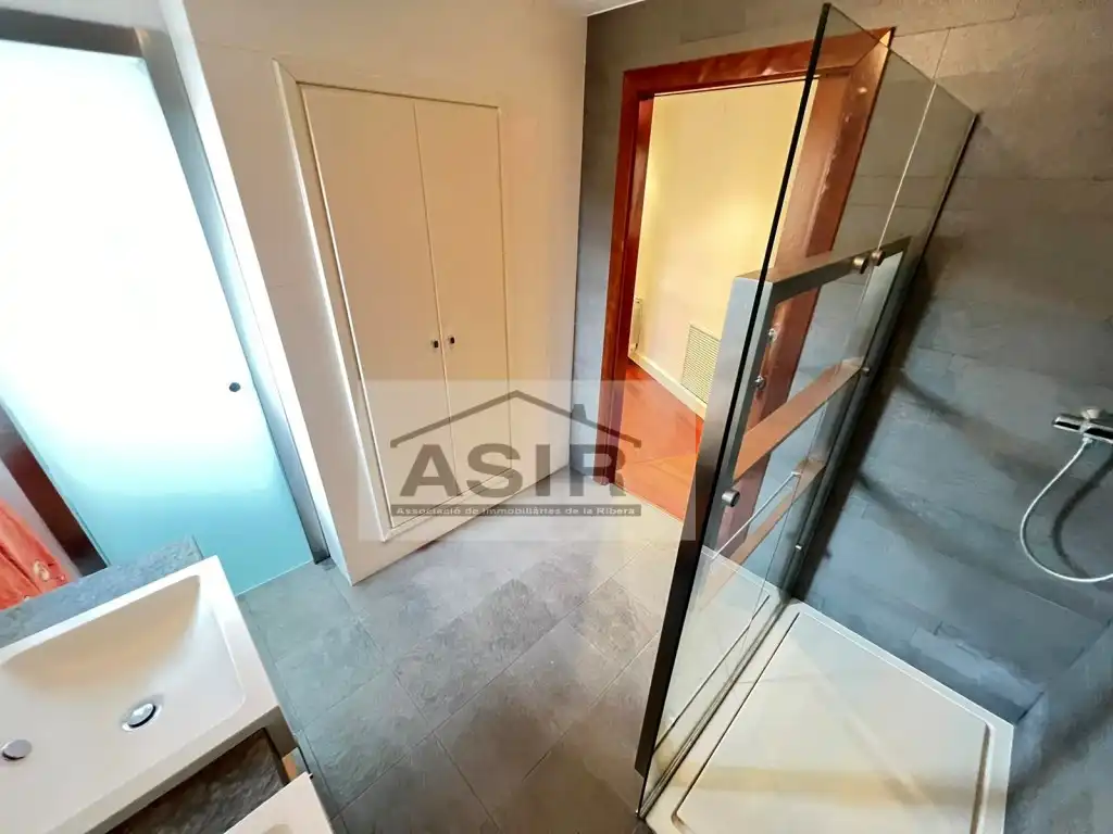 Flat for rent in Plaza Major, Centre