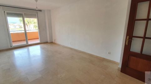 Foto 3 de Piso en venta en Maria Barranco, Los Árboles, Mijas