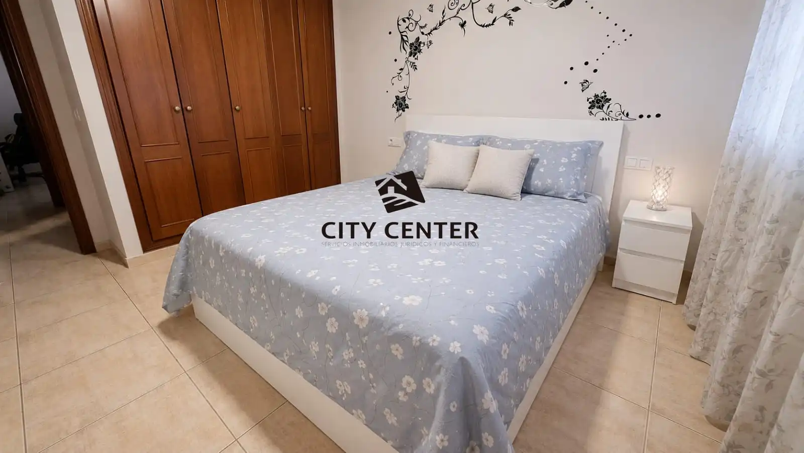Habitación de Apartamento en venta en Arona con Aire acondicionado, Trastero y Amueblado