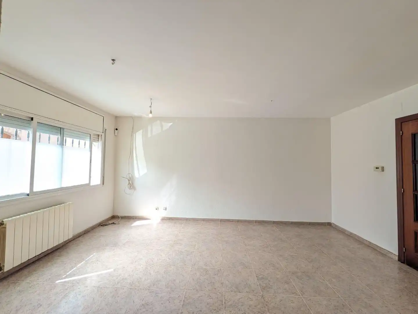 Casa pareada con terraza en venta en Castellet i la Gornal, imagen 4