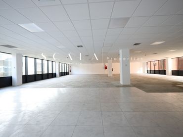 Oficina amb ascensor de lloguer a Teide
