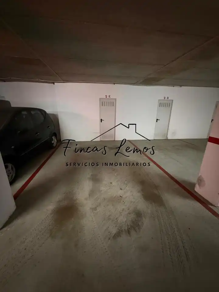 Parking of Flat for rent in Vimianzo  with Heating, Storage room and Furnished