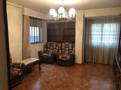 Sala d'estar de Pis en venda en  Zaragoza Capital amb Terrassa
