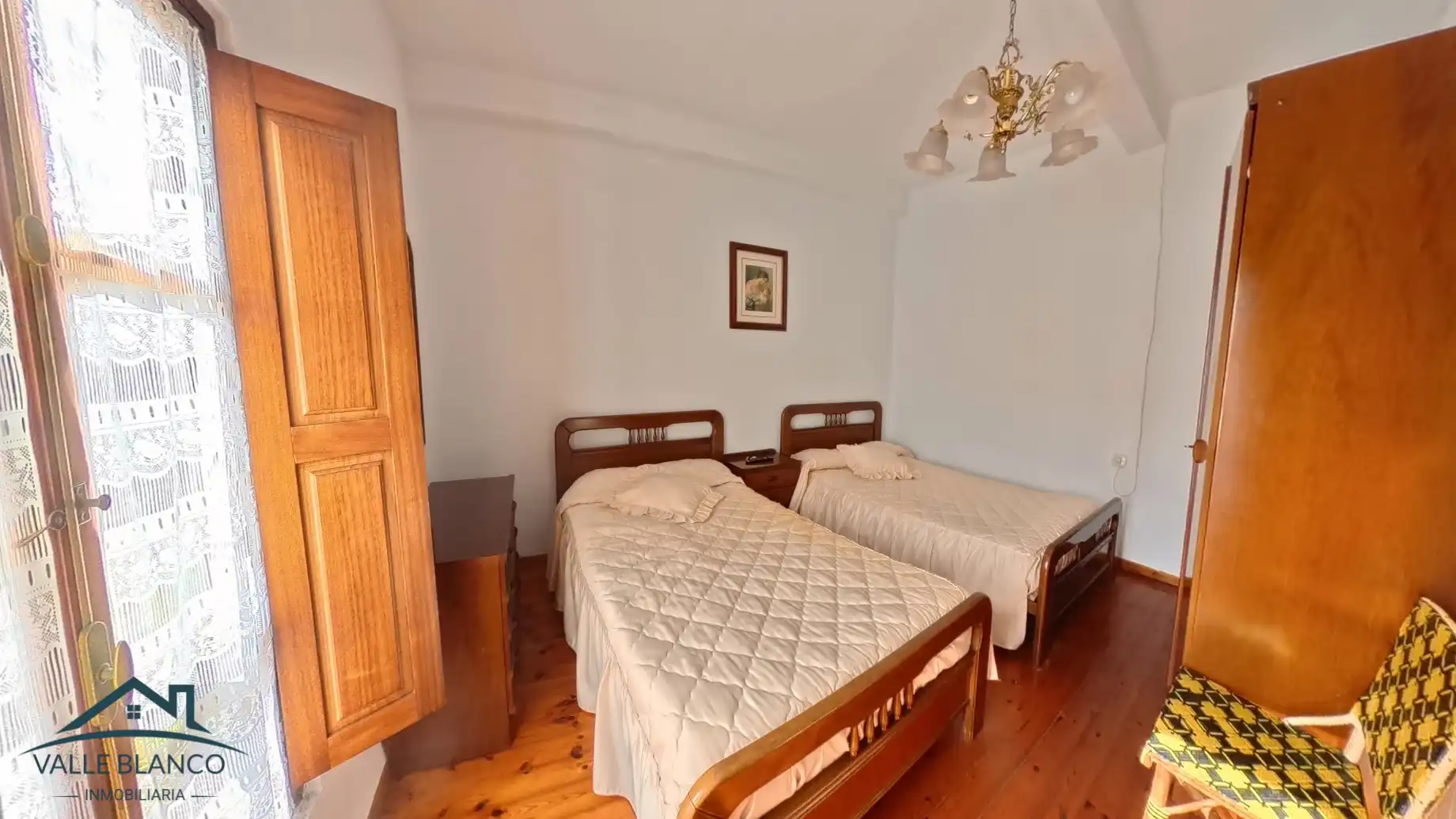 Dormitori de Casa o xalet en venda en Pesquera