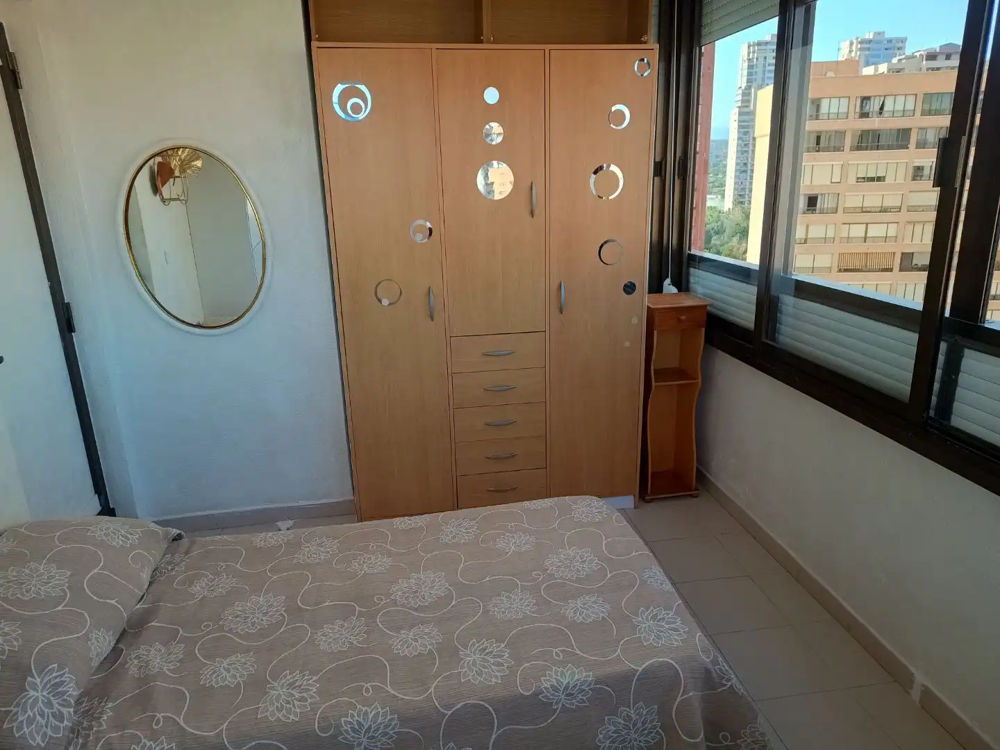 Bedroom of Flat for rent in Juzgados - Plaza de Toros