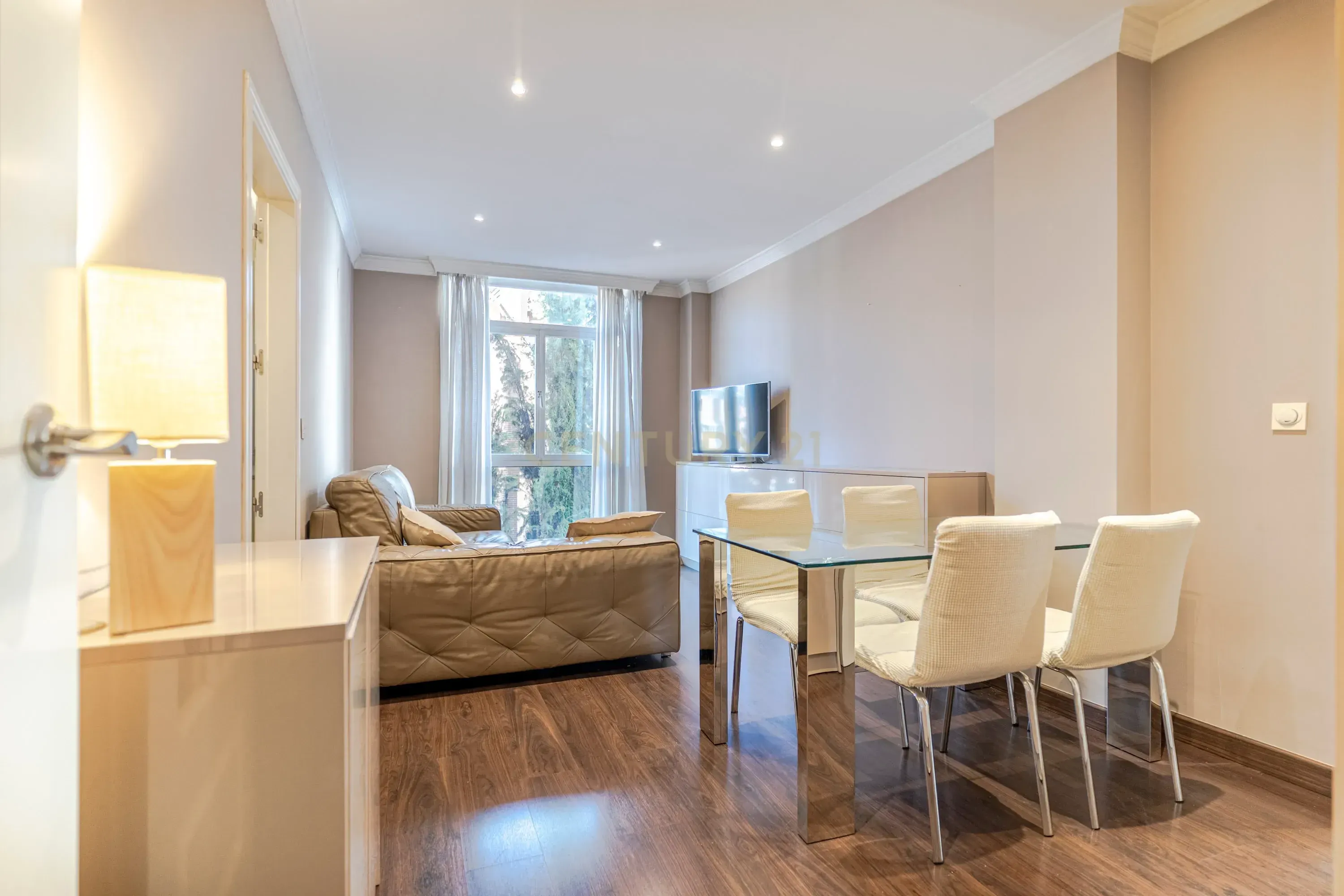 Living room of Flat for sale in  Granada Capital