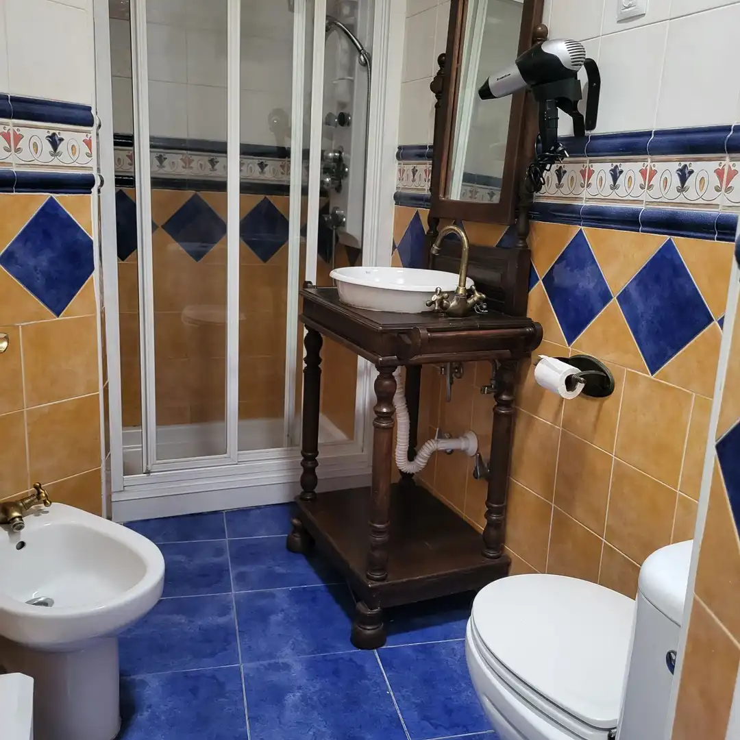 Badezimmer von Country house zum Verkauf in Padiernos mit Heizung, Terrasse und Abstellraum