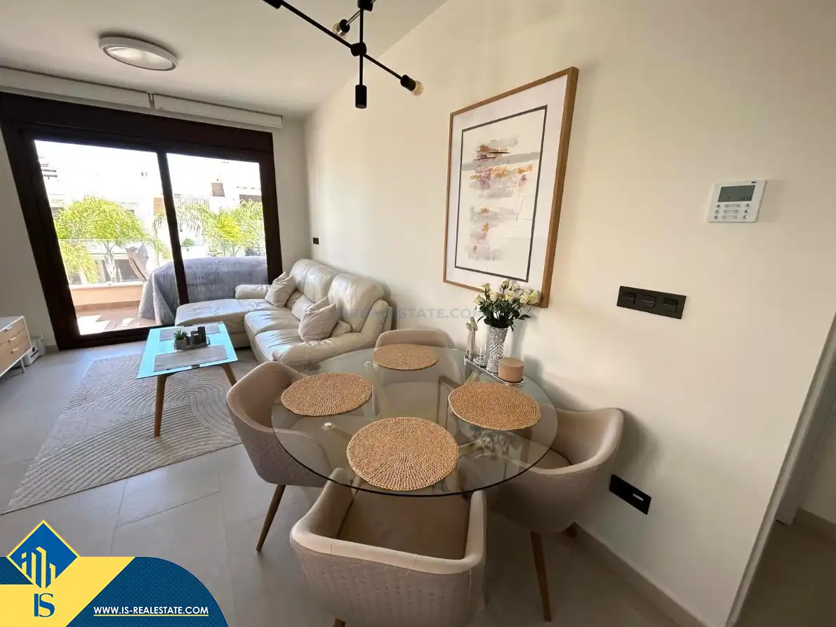 Bungalow con piscina en venta en Los Balcones - Los Altos, imagen 4