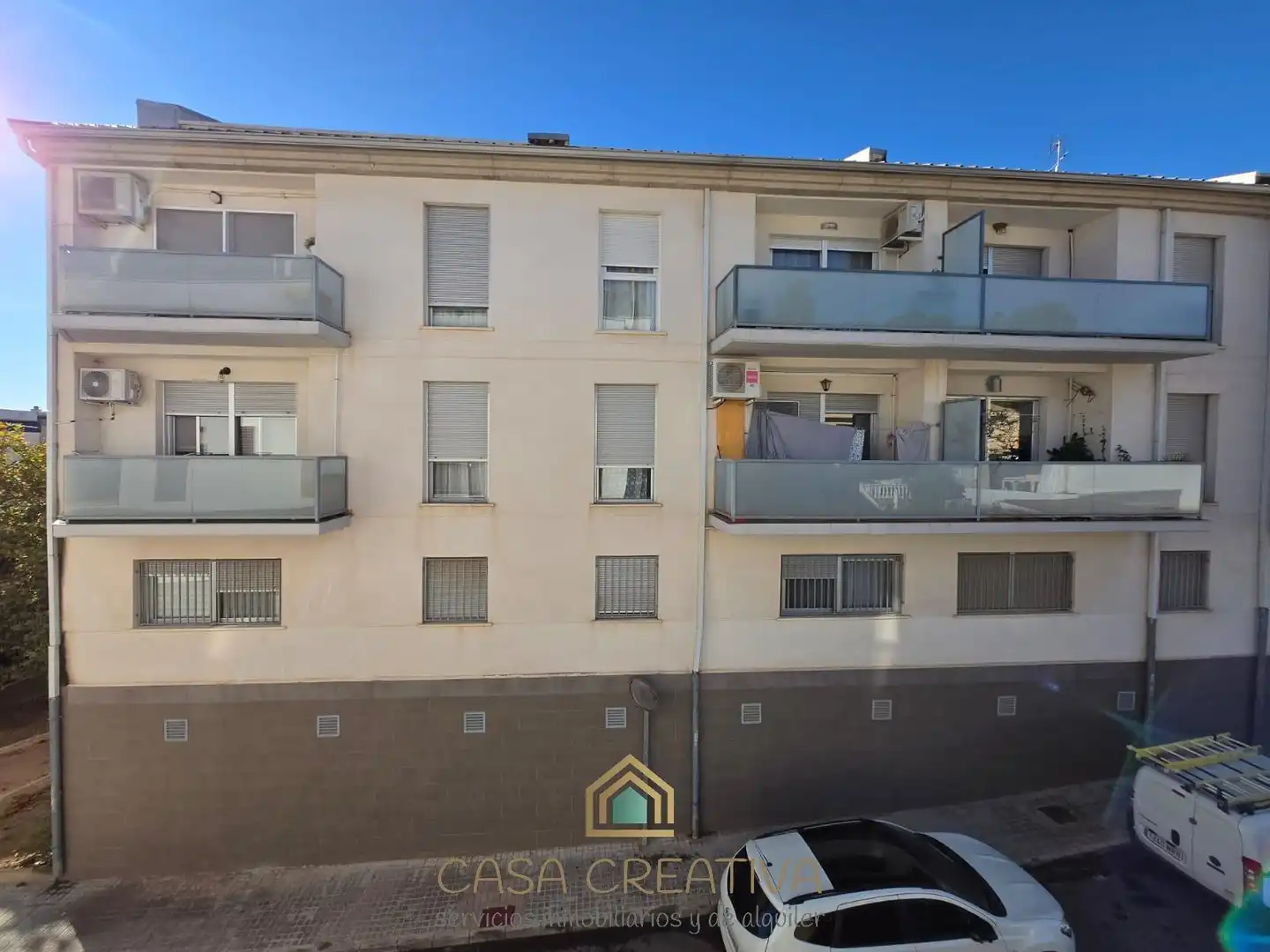 Außenansicht von Wohnungen zum Verkauf in Náquera mit Klimaanlage, Terrasse und Balkon