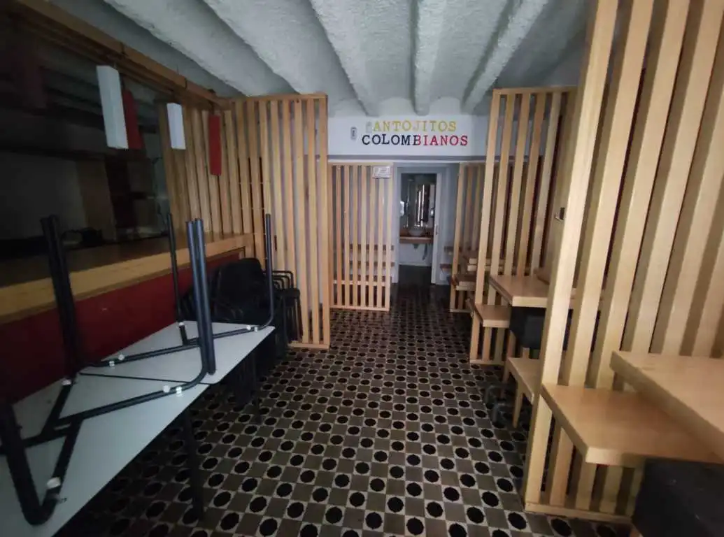 Business premises for sale in C/ Nou de Sant Antoni, imagen 7