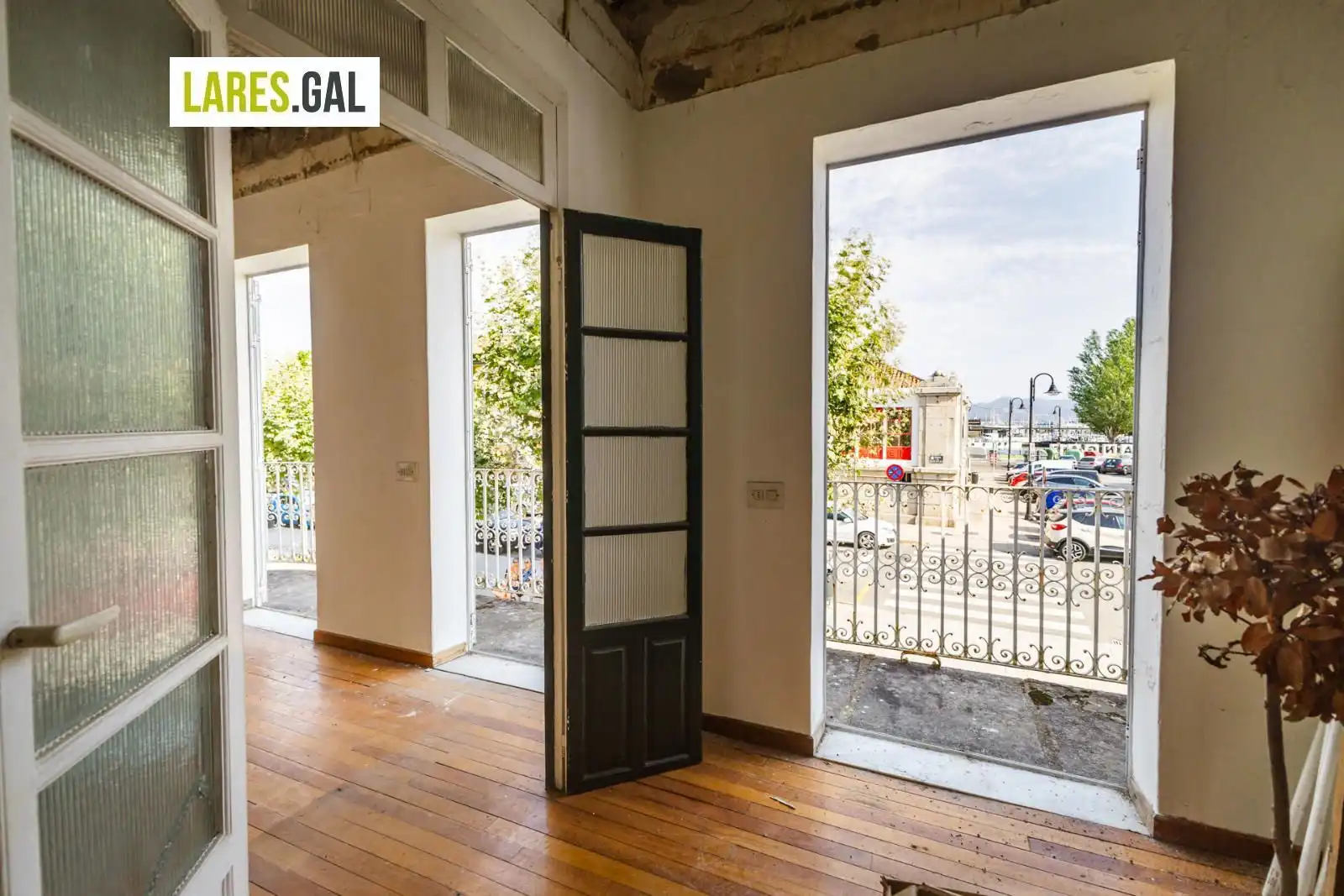 Casa o xalet en venda en Cangas  amb Terrassa i Traster