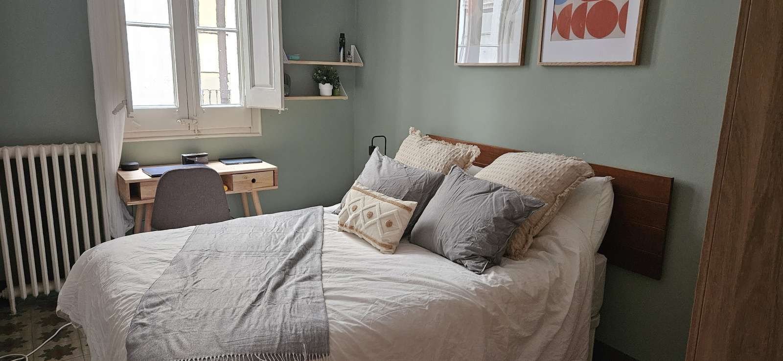 Flat to share in Dreta de l'Eixample