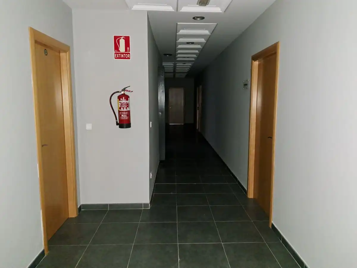 Oficina amb ascensor en venda a Perpetuo Socorro, imagen 13