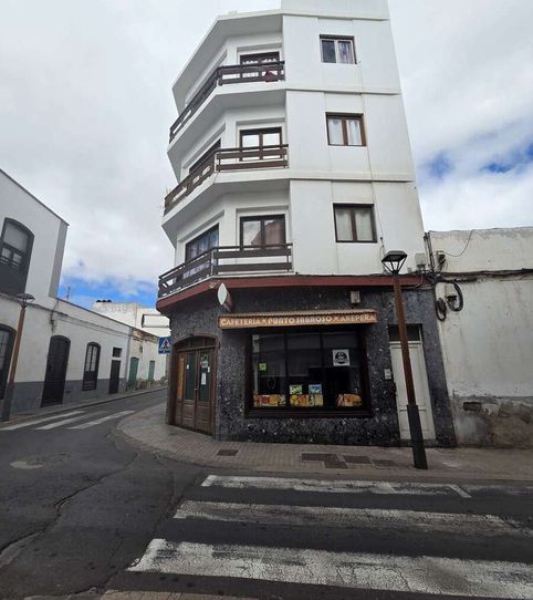Foto 2 de Edificio en venta en Manolo Millares, 50, Centro - La Vega Alta, Arrecife