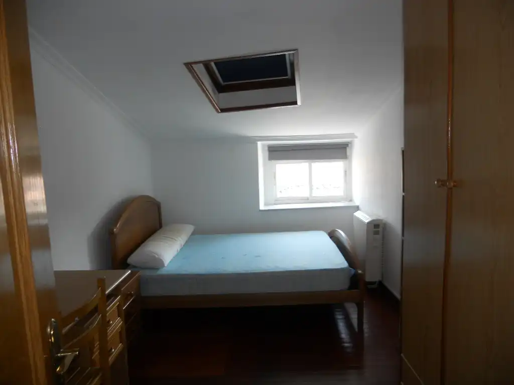Bedroom of Flat for rent in Santiago de Compostela   with Heating, Furnished and Oven