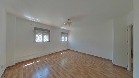 Foto 3 de Piso en venta en Domingo Parraga, Villaverde Alto, Madrid Capital
