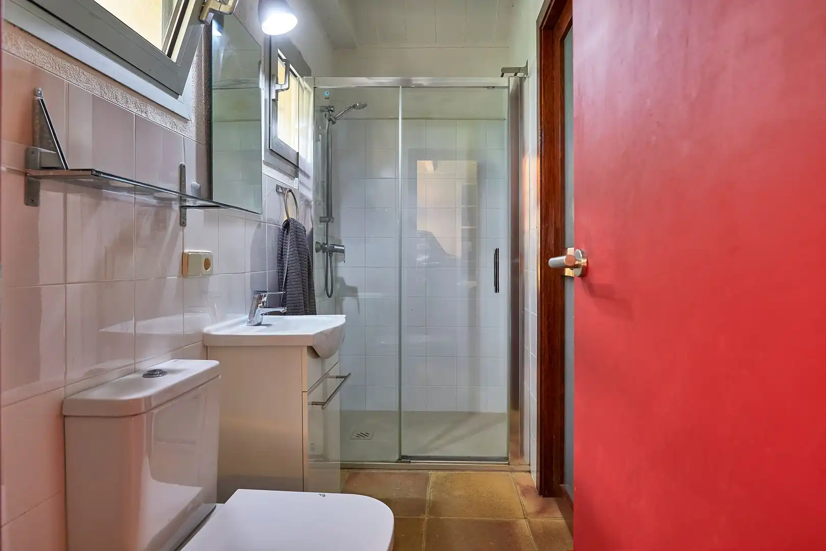 Badezimmer von Haus oder Chalet zum Verkauf in Premià de Dalt mit Klimaanlage, Heizung und Privatgarten