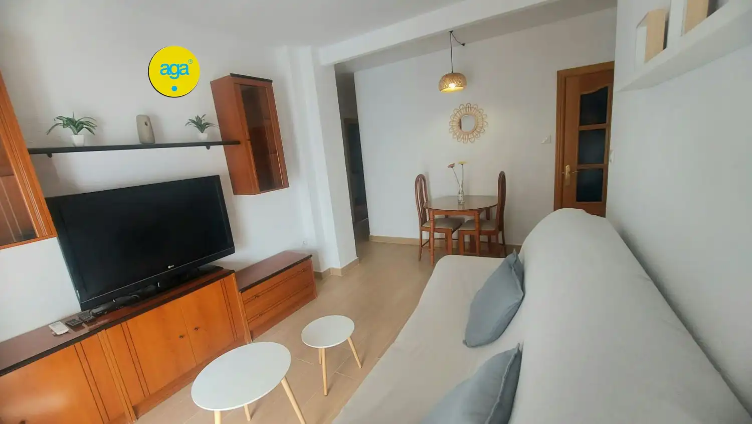 Sala de estar de Piso en venta en Jaén con Aire acondicionado, Calefacción y Amueblado