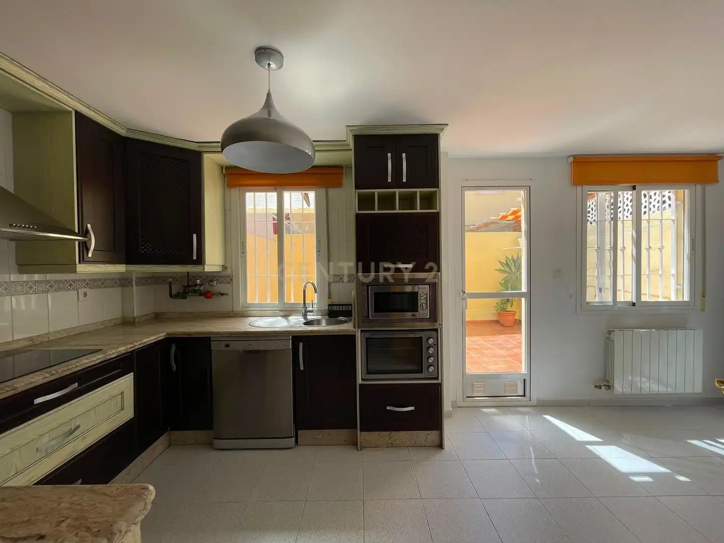 Kitchen of Houses for rent in Armilla  with Air Conditioner and Washing machine