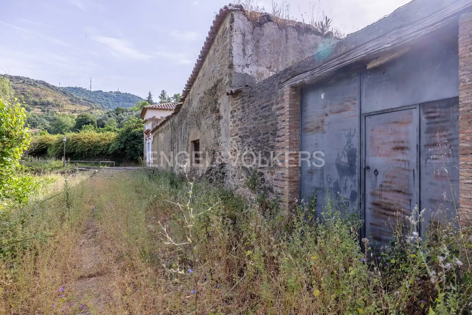 Vista exterior de Finca rústica en venta en Almonaster la Real con Calefacción