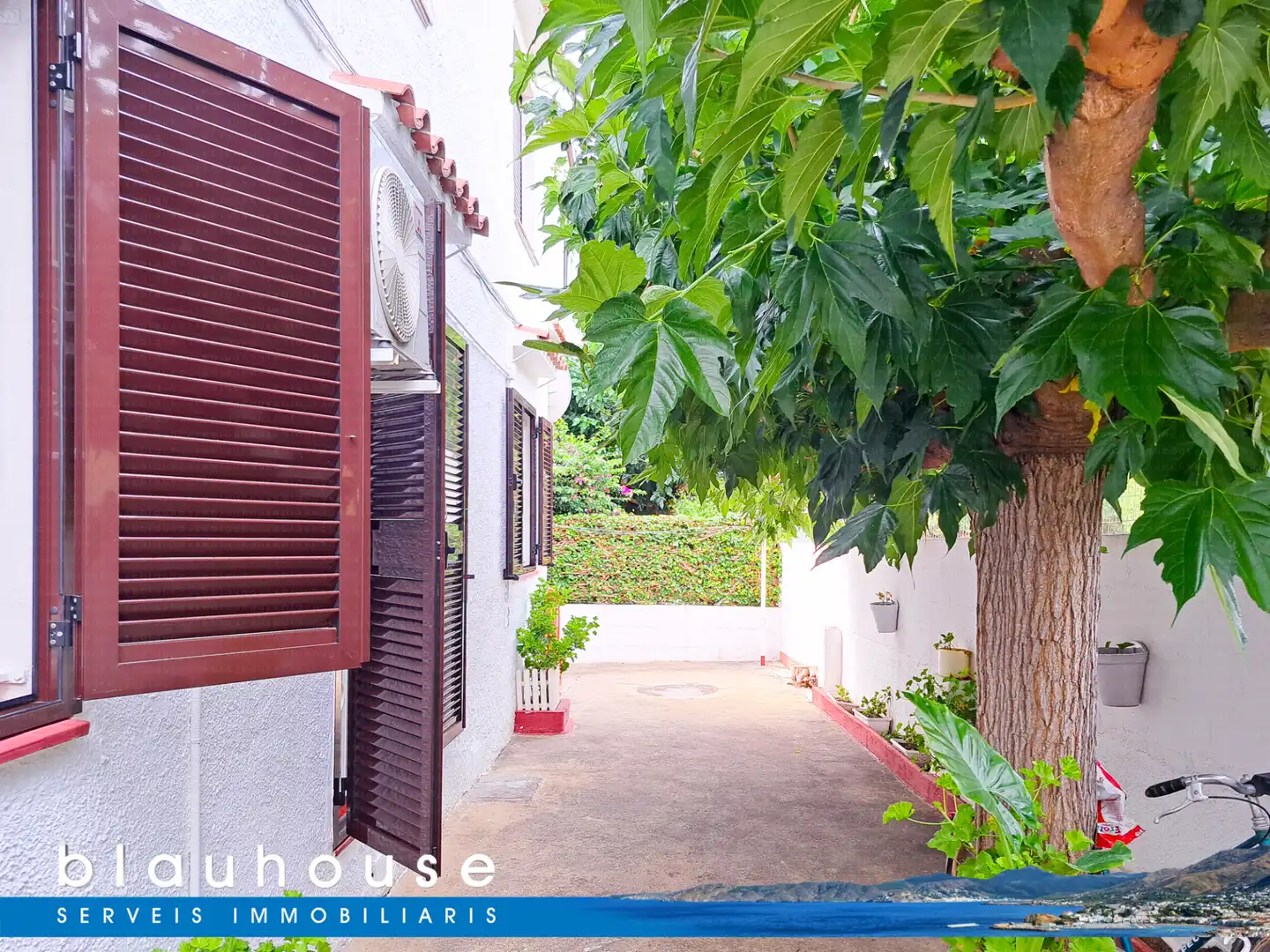 Vista exterior de Apartamento en venta en Llançà con Terraza