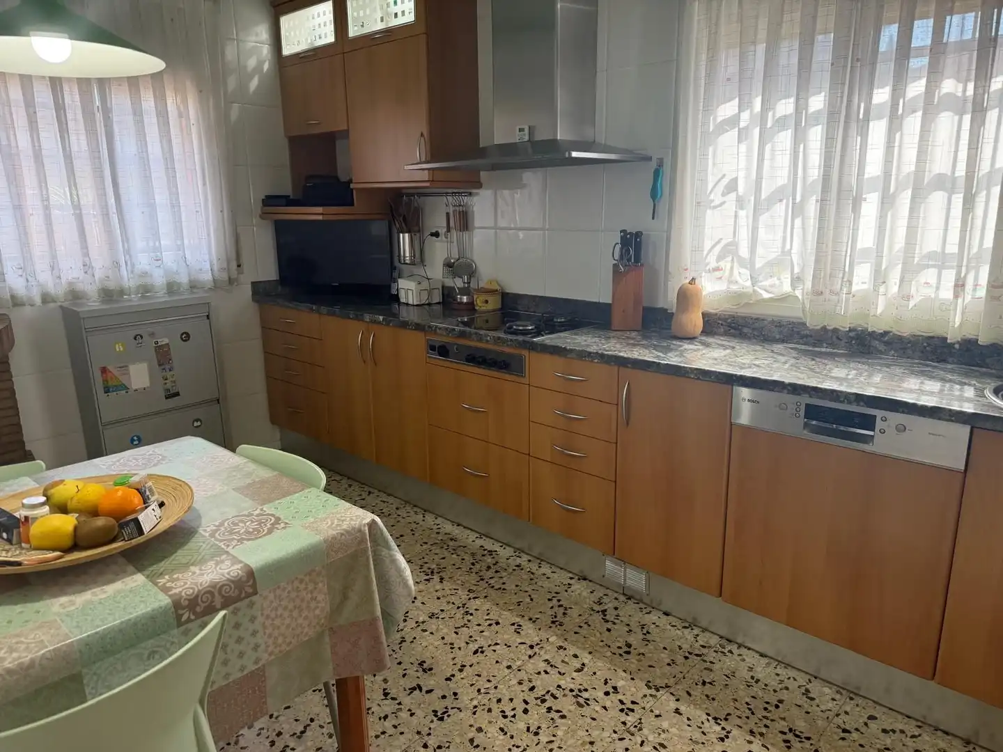 Cuina de Casa adosada en venda en Hostalric amb Aire condicionat, Calefacció i Terrassa