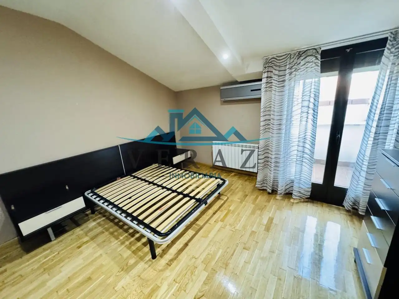 Habitación de Dúplex en venta en Talavera de la Reina con Aire acondicionado, Calefacción y Parquet