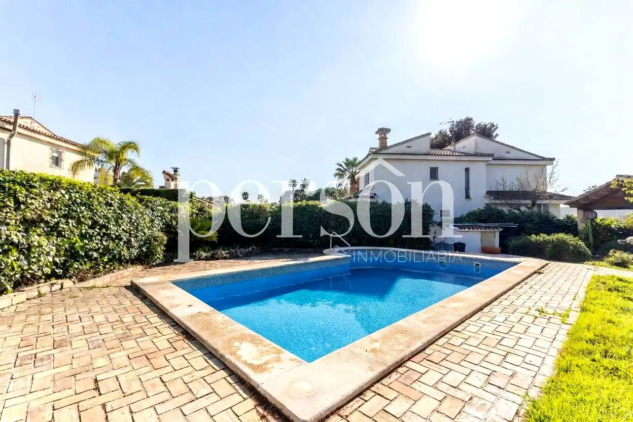 Villa con piscina in affitto a Pueblo, imagen 3