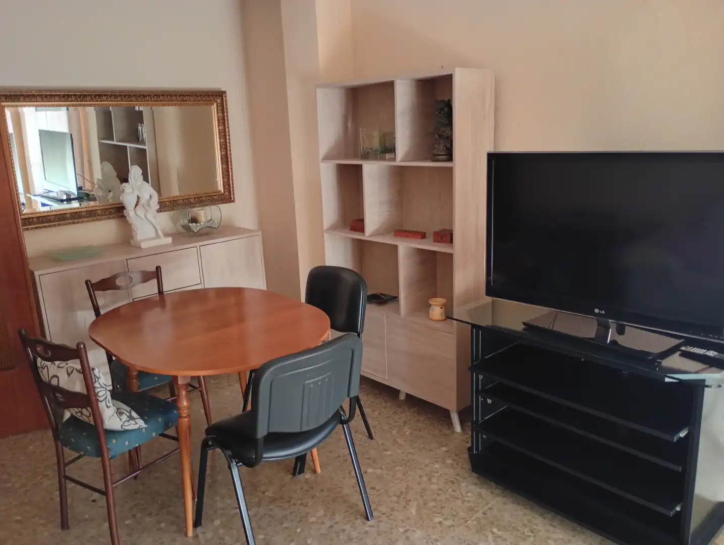 Dining room of Flat for rent in Málaga  with Air Conditioner, Heating and Terrace
