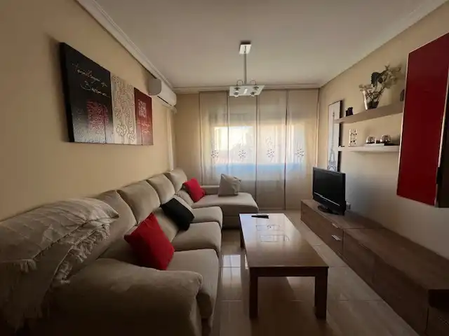 Living room of Flat for rent in Puertollano  with Air Conditioner, Heating and Furnished