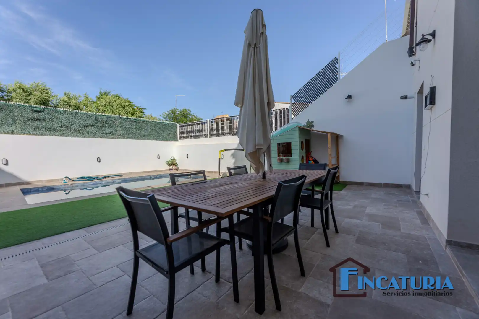 Terrassa de Casa o xalet en venda en Riba-roja de Túria amb Aire condicionat, Jardí privat i Terrassa
