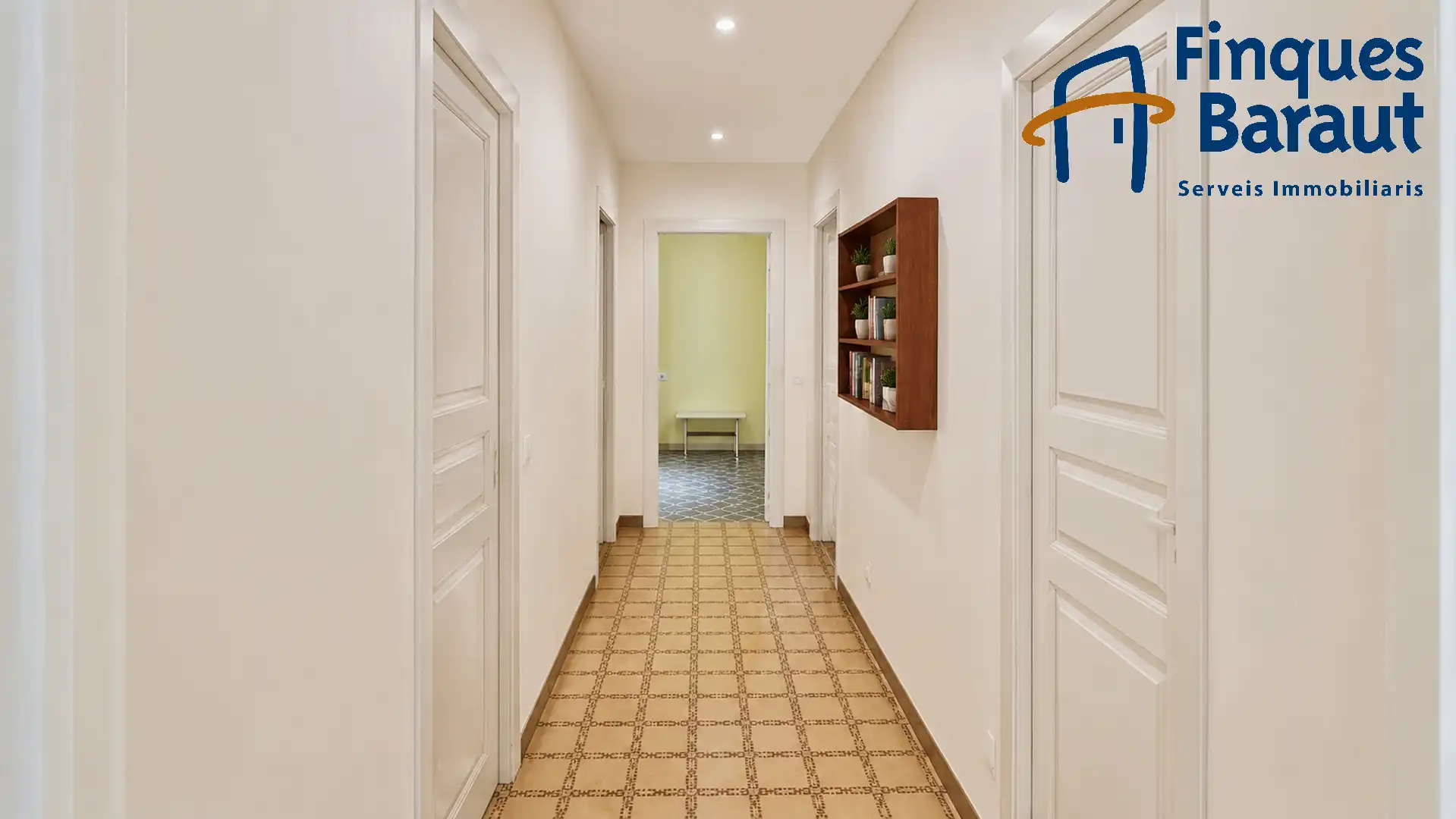 Piso en venta en Figueres con Balcón y Internet