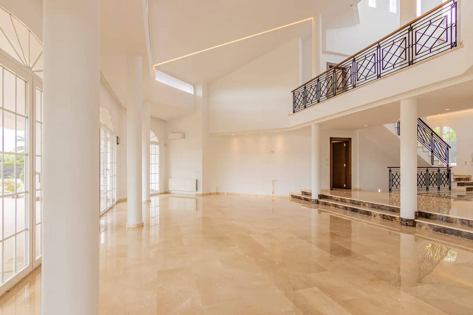 Chalet con piscina en venta en Pueblo - Urbanizaciones, imagen 4