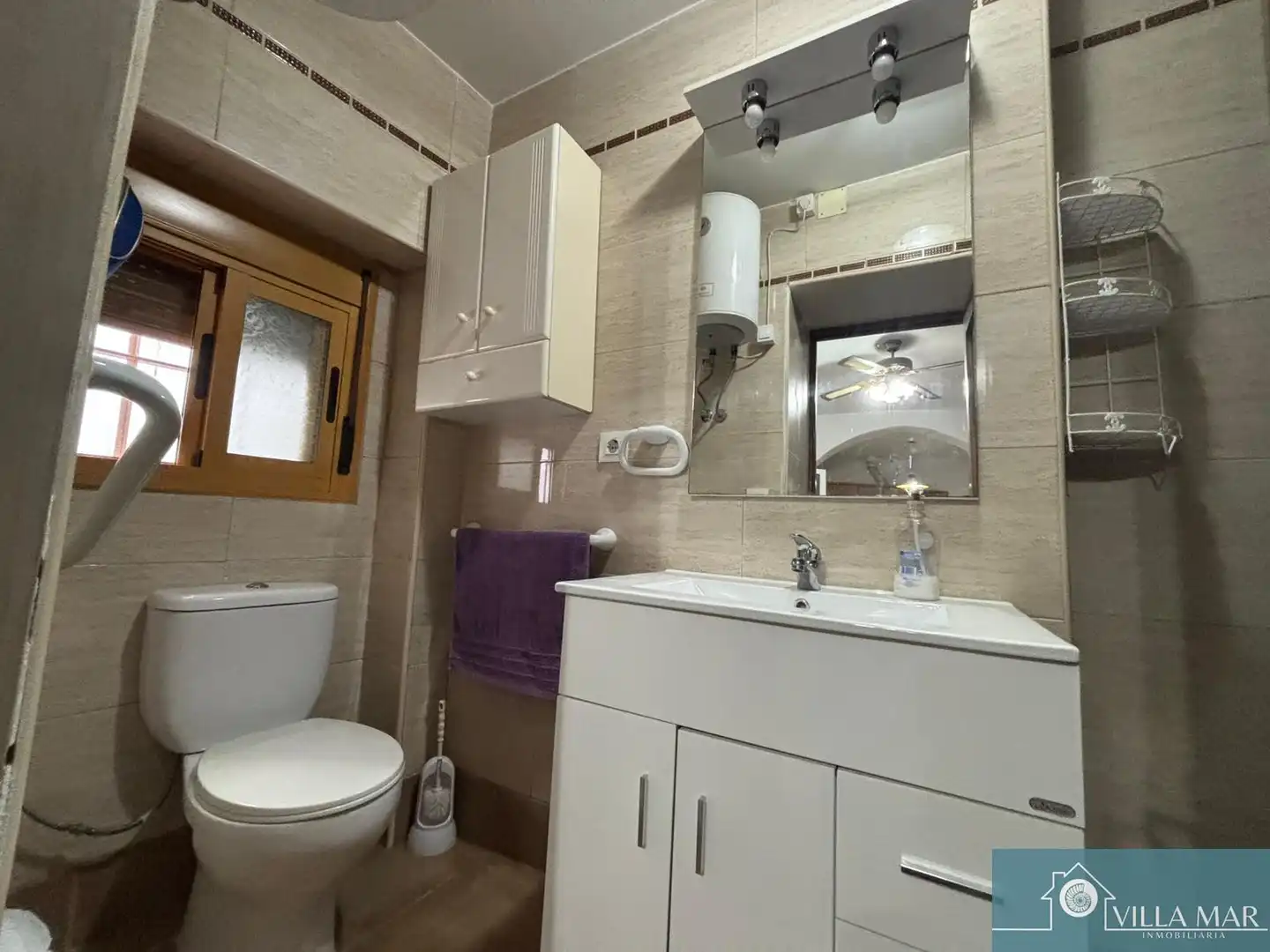 Bathroom of Flat for sale in Rota
