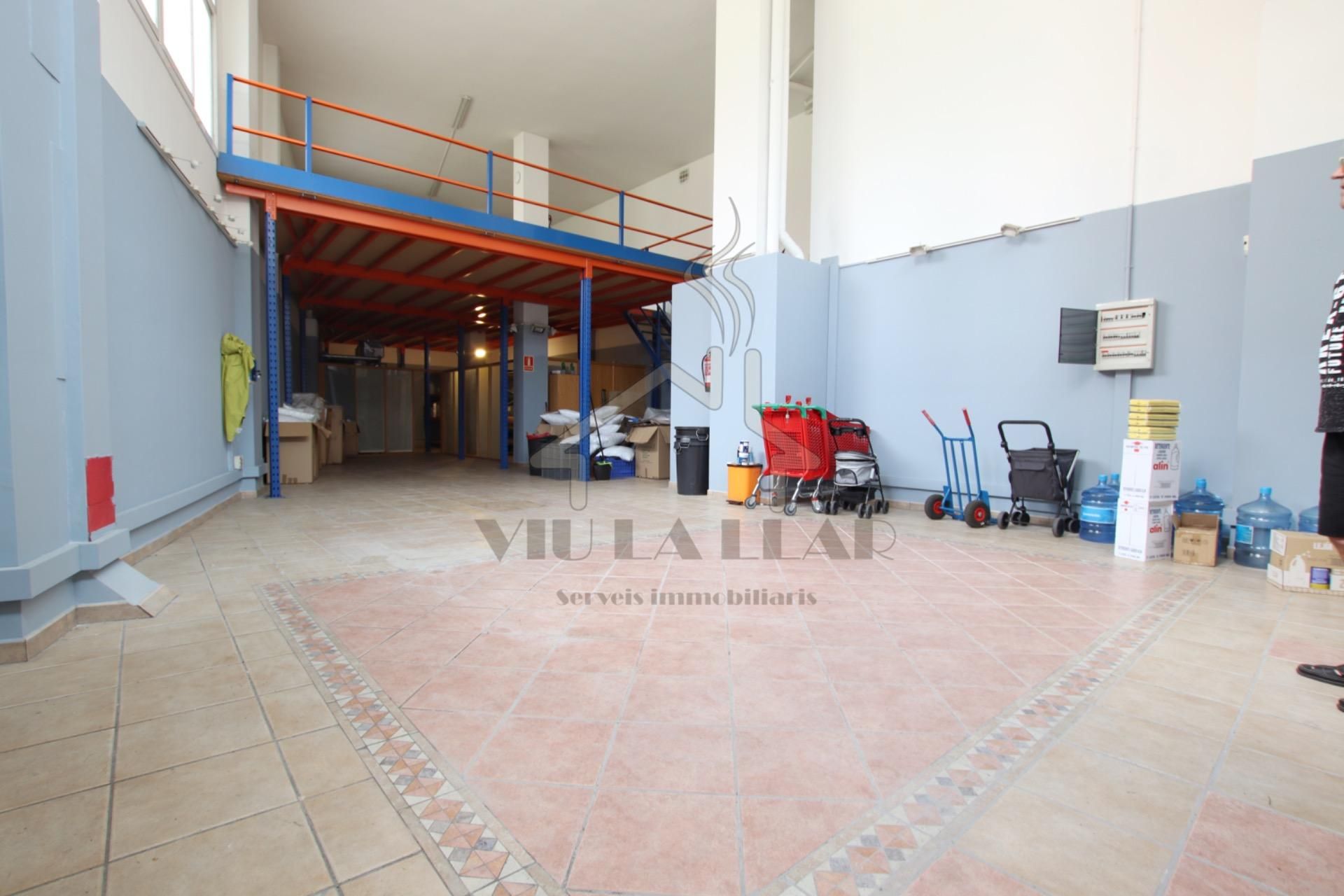 Premises for sale in Mataró