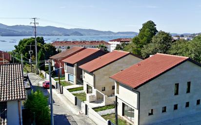 Vista exterior de Casa o xalet en venda en Poio amb Aire condicionat i Terrassa