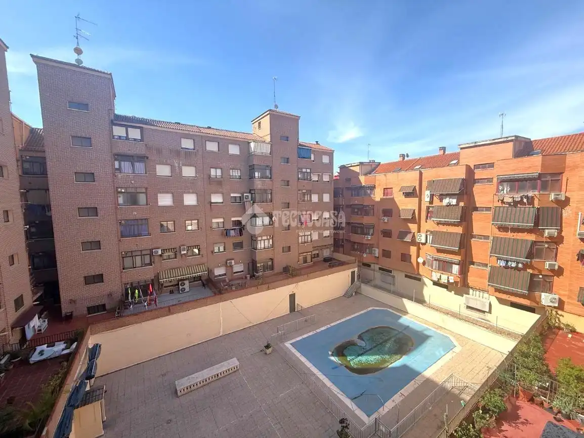 Exterior view of Flat for sale in Talavera de la Reina  with Heating and Furnished