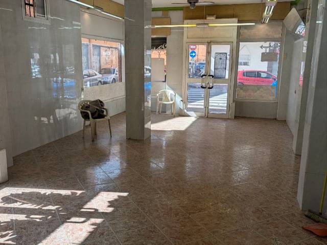 Local comercial en Alquiler en Avenida de Europa, 111 en La Luz - El Torcal