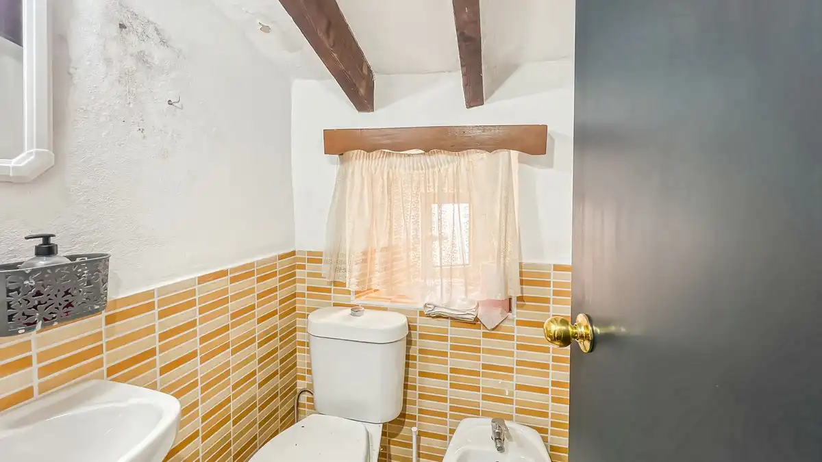 Bathroom of Detached homes for sale in Comares