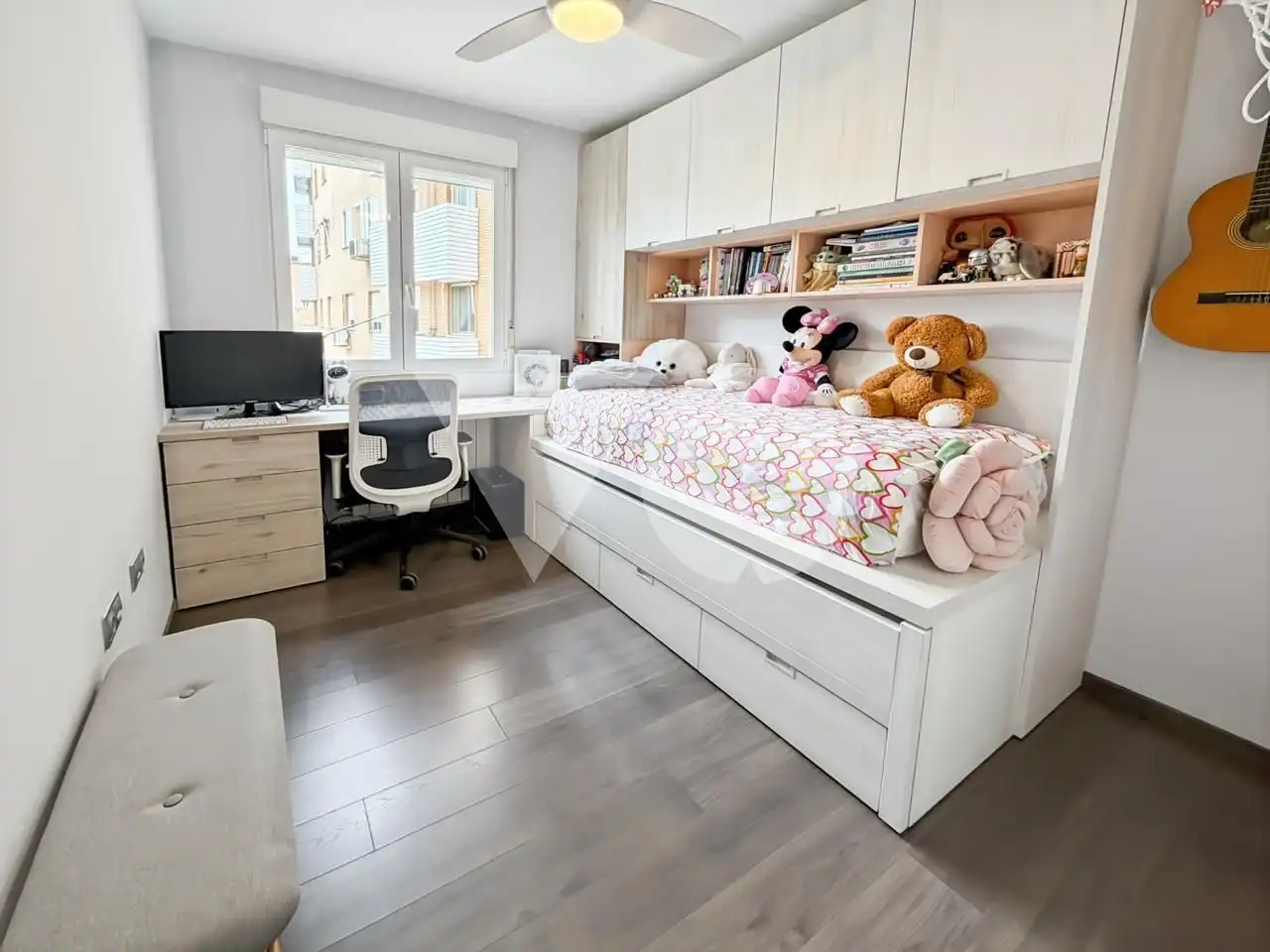 Schlafzimmer von Wohnung zum Verkauf in Madrid mit Klimaanlage, Heizung und Gemeinschaftspool