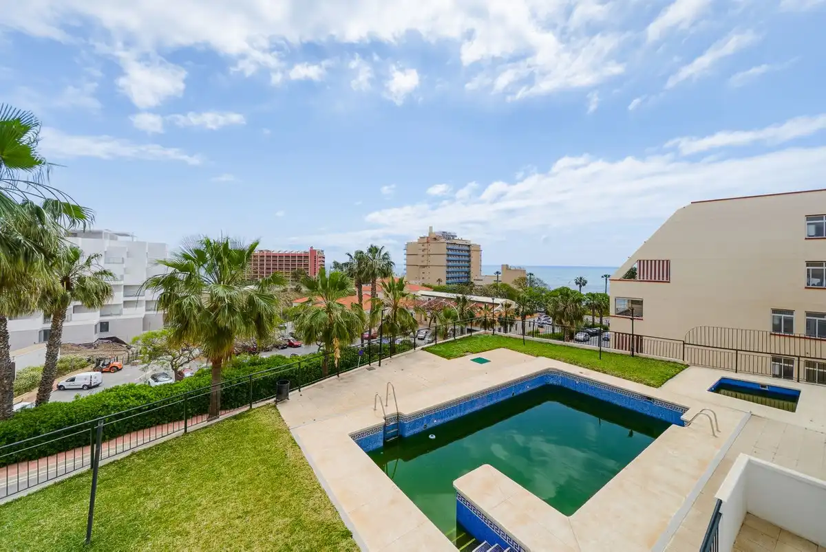 Swimming pool of Duplexes for sale in Benalmádena  with Air Conditioner, Terrace and Storage room