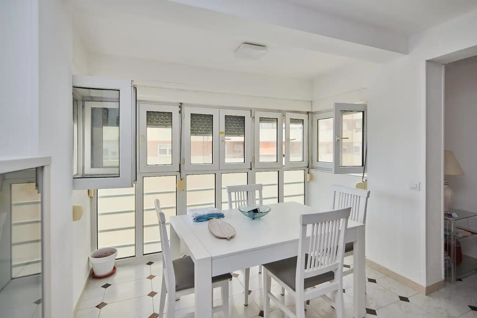 Comedor de Piso en venta en Cádiz con Terraza, Balcón y Alarma