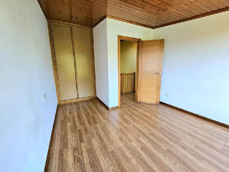 Dormitori de Casa o xalet en venda en A Pobra do Caramiñal