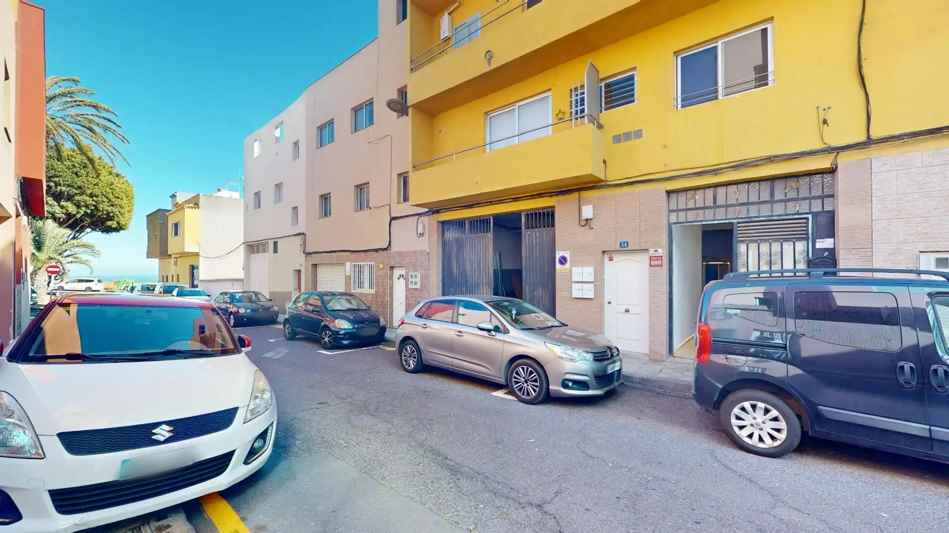 Vista exterior de Local en venta en San Cristóbal de la Laguna