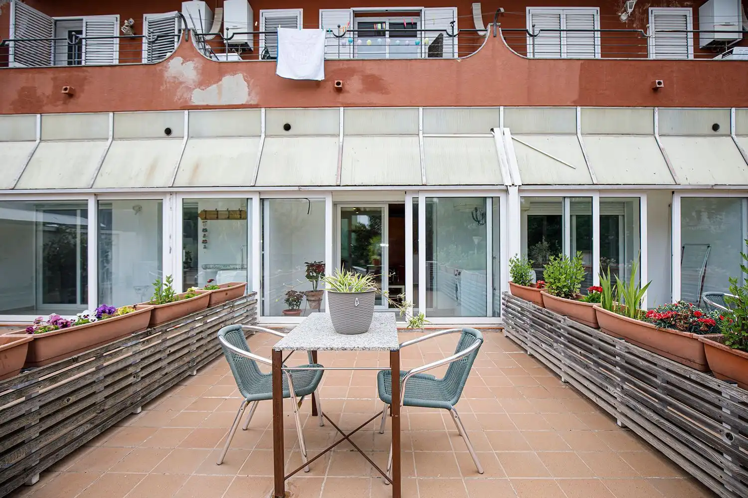 Terrace of Flat for rent in Girona  with Air Conditioner and Terrace