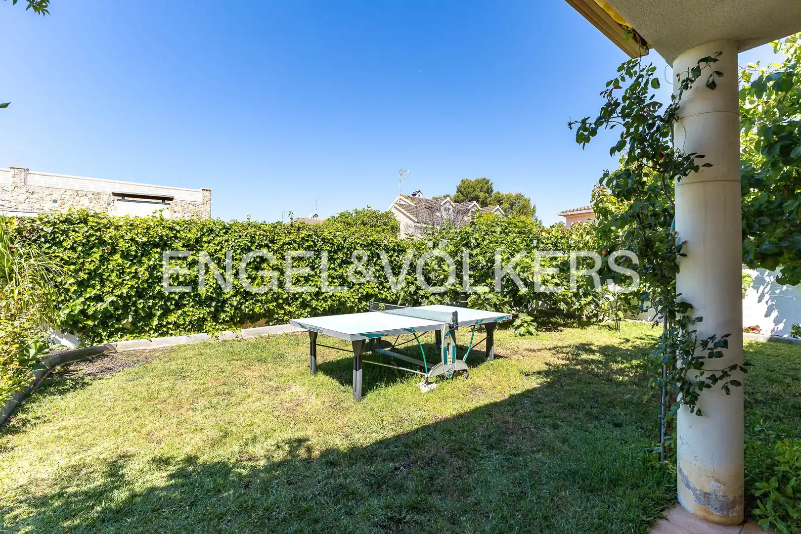 Terrassa de Casa o xalet en venda en Cubelles amb Aire condicionat, Calefacció i Jardí privat