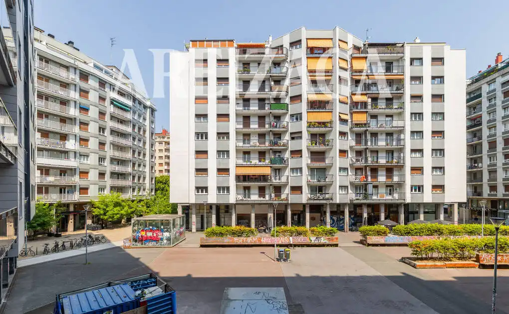 Vista exterior de Piso en venta en Donostia - San Sebastián  con Calefacción, Terraza y Balcón
