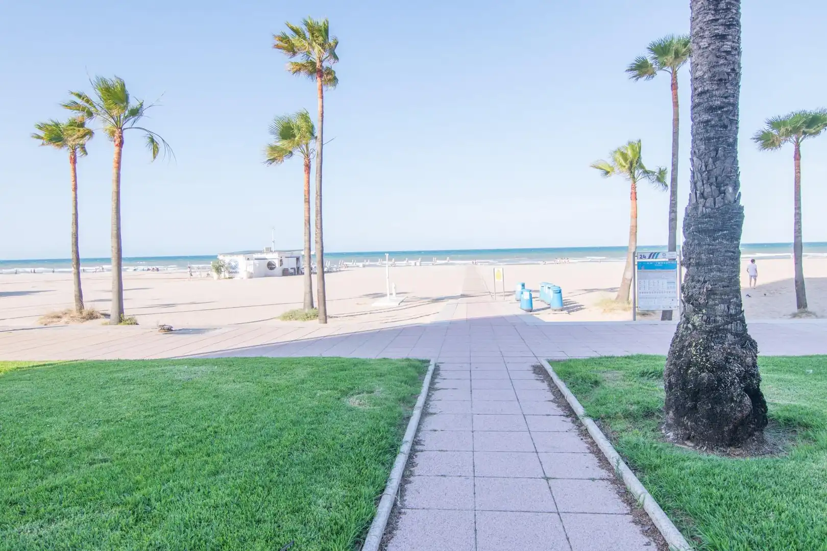 Apartment with pool for sale in Playa de Gandia, imagen 30