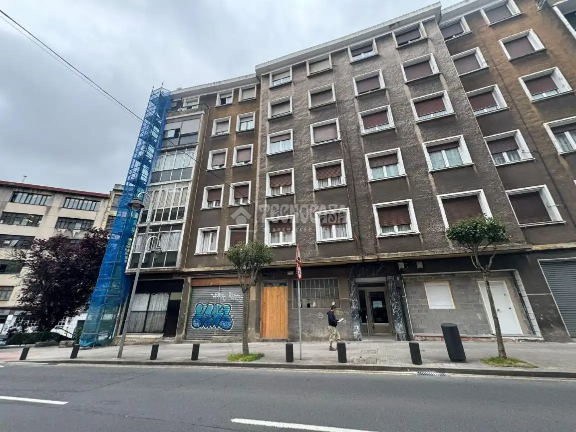 Vista exterior de Piso en venta en Bilbao  con Calefacción, Trastero y Balcón
